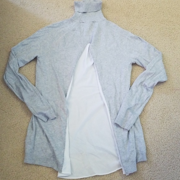 Split-Back Turtleneck - Picture 3 of 5